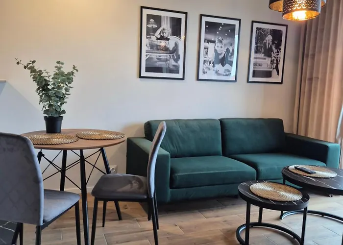 Ceglana Park- Piękne Osiedle- Nowe Luksusowe Mieszkanie Z Biurkiem Apartament Katowice