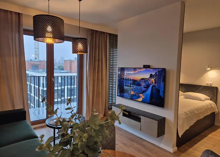 Ceglana Park- Piekne Osiedle- Nowe Luksusowe Mieszkanie Z Biurkiem Appartement *