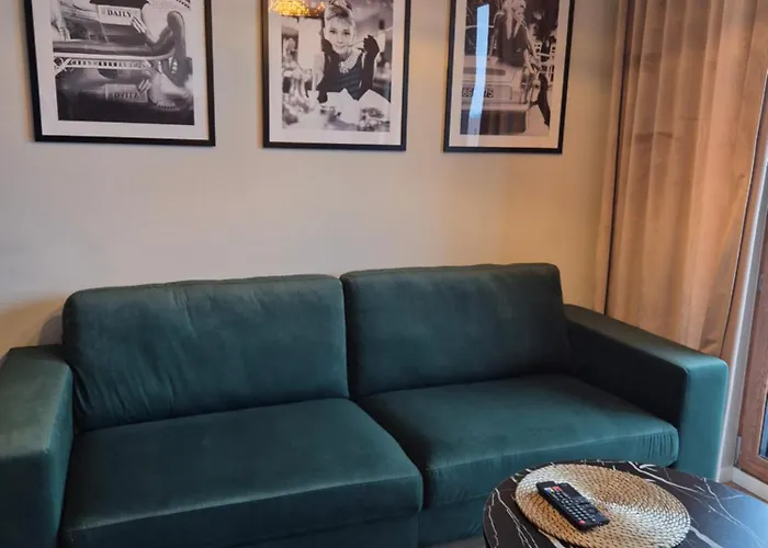 Ceglana Park- Piękne Osiedle- Nowe Luksusowe Mieszkanie Z Biurkiem Apartament *