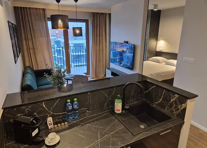 Ceglana Park- Piekne Osiedle- Nowe Luksusowe Mieszkanie Z Biurkiem Appartement