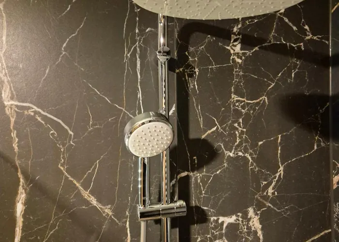 Ceglana Park- Piękne Osiedle- Nowe Luksusowe Mieszkanie Z Biurkiem Apartament